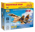 Сборная модель "Подарочный набор. Российский сверхманевренный истребитель Су-37"