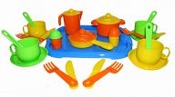 Набор игрушечной посуды с подносом на 4 персоны "Хозяюшка"